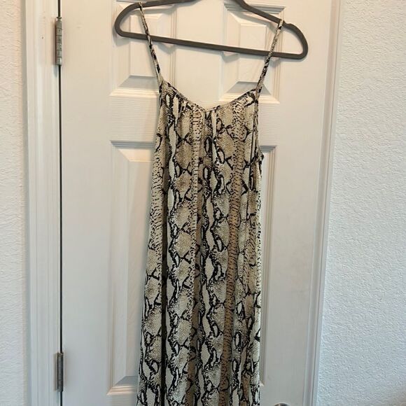 Snake Print Maxi Dress - Pink Stitch BRAND - Size 2 Small - Excellent Condition - Picture 2 of 5